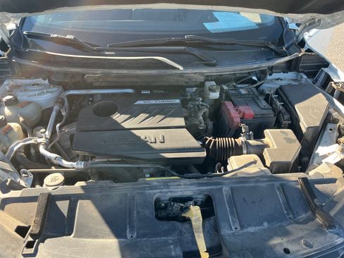 Used 2023 Nissan Rogue SL w/ SL Premium Package image 21