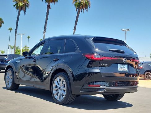 Certified 2026 MAZDA CX-90 3.3 Turbo w/ Preferred Package AWD/4WD image 2