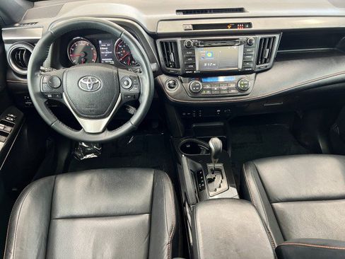 Used 2017 Toyota RAV4 SE w/ Power Special Value Package AWD/4WD image 15