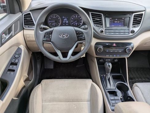 Used 2016 Hyundai Tucson SE FWD image 16