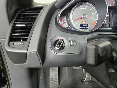 Used 2015 Audi R8 V8 AWD/4WD image 18
