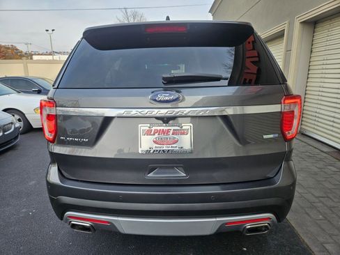 Used 2016 Ford Explorer Platinum image 24