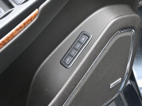 Used 2020 Chevrolet Tahoe Premier image 15