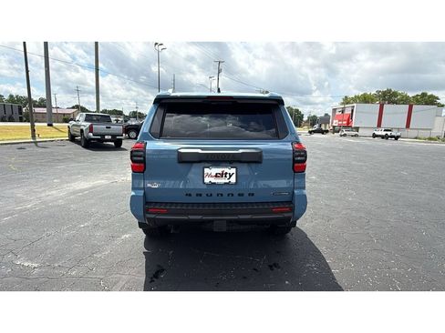 New 2026 Toyota 4Runner TRD Off-Road Premium AWD/4WD image 6