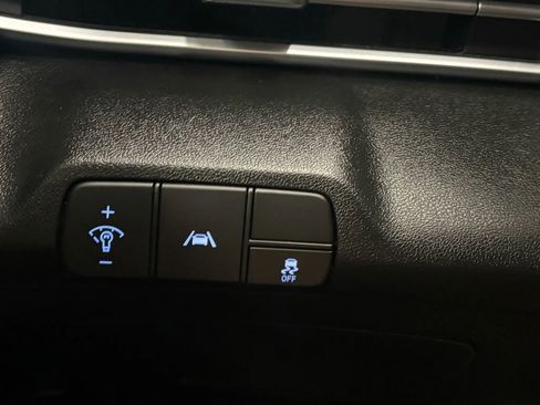 Used 2023 Hyundai Elantra SEL w/ Convenience Package FWD image 46