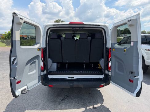 Used 2018 Ford Transit 350 XL RWD image 8
