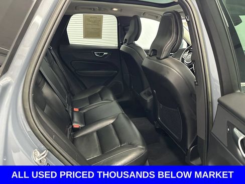 Used 2023 Volvo XC60 B5 Core AWD/4WD image 17