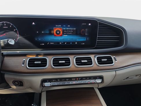 Used 2020 Mercedes-Benz GLE 350 4MATIC image 20