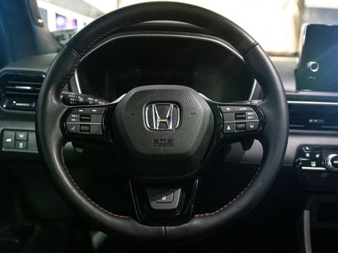 Used 2025 Honda Pilot Black Edition image 19
