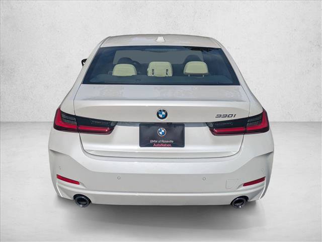 Used 2026 BMW 330i Sedan w/ Convenience Package RWD image 7