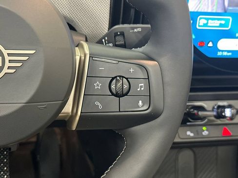 Used 2025 MINI Cooper S FWD image 28