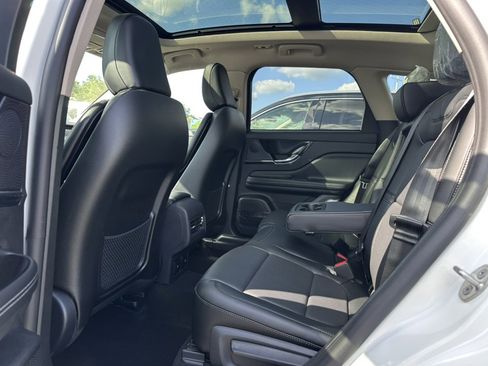 New 2025 Lincoln Corsair Reserve w/ Jet Appearance Package image 17