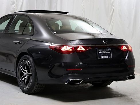 New 2026 Mercedes-Benz E 450 4MATIC Sedan image 8