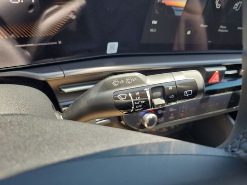 New 2026 Kia Sportage EX FWD image 29