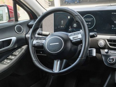 New 2025 Hyundai Sonata SEL image 16