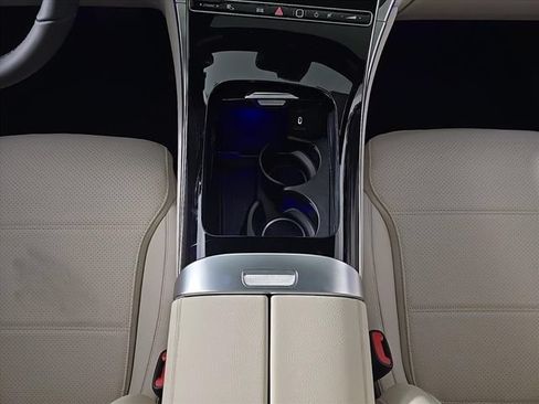 New 2026 Mercedes-Benz GLC 300 4MATIC image 23