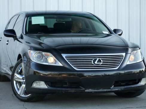Used 2007 Lexus LS 460 L image 2