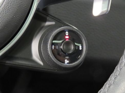 Certified 2023 Porsche Cayenne Coupe AWD/4WD image 23