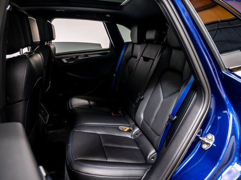 New 2026 Porsche Macan Turbo image 33