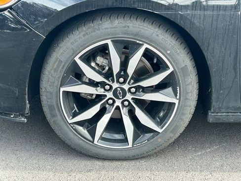 Used 2023 Chevrolet Malibu RS FWD image 13