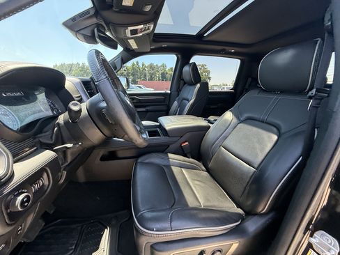 Used 2019 RAM 1500 Limited w/ Advanced Safety Group AWD/4WD image 29