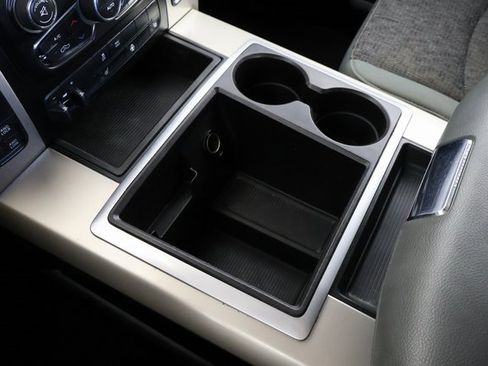 Used 2015 RAM 1500 Outdoorsman image 35