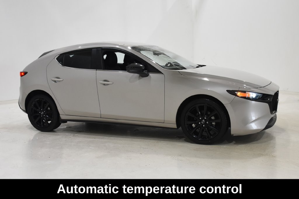 Used 2024 MAZDA MAZDA3 s FWD image 3