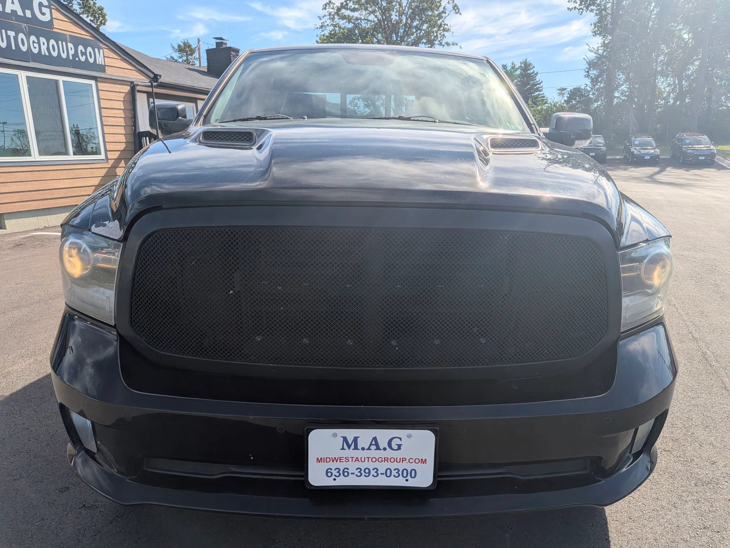 Used 2014 RAM 1500 Sport w/ Convenience Group AWD/4WD image 9