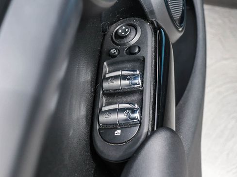 Used 2023 MINI Cooper S image 22