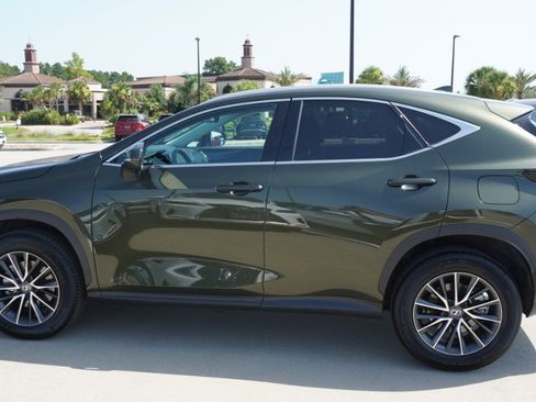 Certified 2024 Lexus NX 250 FWD w/ Towing Package (2000 Lbs) image 5