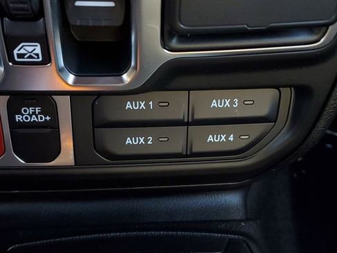 New 2026 Jeep Wrangler Unlimited Sport image 32