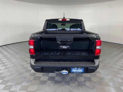 New 2026 Ford Maverick Lariat w/ Black Appearance Package AWD/4WD image 11