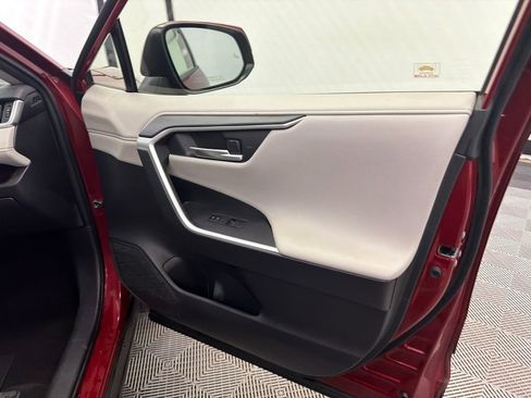 Used 2024 Toyota RAV4 Limited w/ Advanced Technology Package AWD/4WD image 16