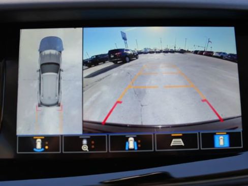 Used 2021 Buick Envision Avenir w/ Technology Package II image 25