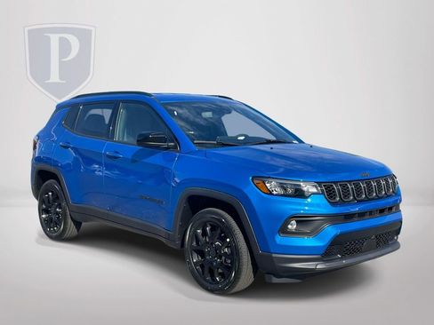 New 2026 Jeep Compass Latitude image 1