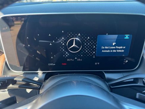 New 2026 Mercedes-Benz GLC 300 image 21