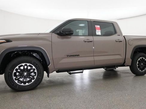 New 2026 Toyota Tundra SR5 AWD/4WD image 18