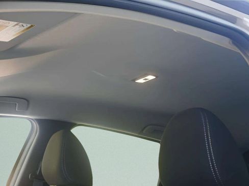 Used 2025 Nissan Kicks SV image 46