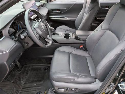 Used 2024 Toyota Venza Nightshade AWD/4WD image 16