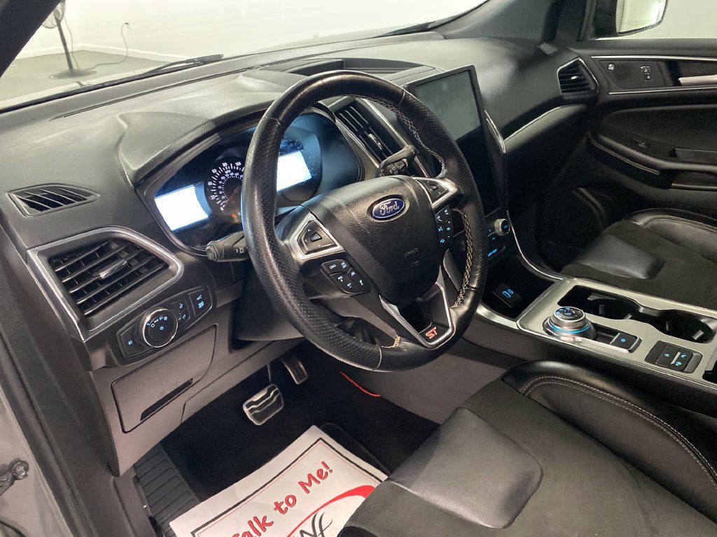 Used 2022 Ford Edge ST w/ Equipment Group 401A AWD/4WD image 14