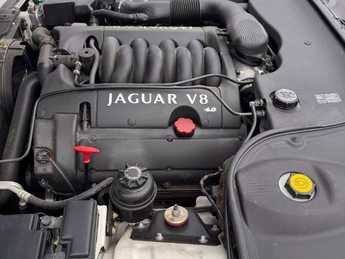 Used 2001 Jaguar XJ Vanden Plas image 29