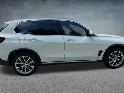Used 2024 BMW X5 xDrive40i w/ Premium Package AWD/4WD image 27
