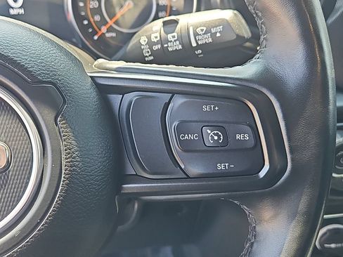 Used 2022 Jeep Wrangler Unlimited Sport AWD/4WD image 26