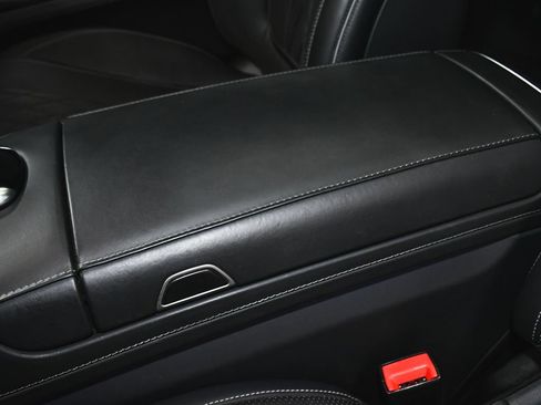 Used 2015 Mercedes-Benz S 550 4MATIC Coupe image 47