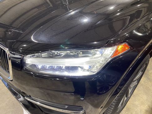 Used 2018 Volvo XC90 T5 Momentum w/ Convenience Package AWD/4WD image 21