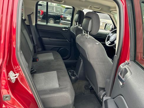 Used 2016 Jeep Patriot Sport w/ Power Value Group FWD image 19