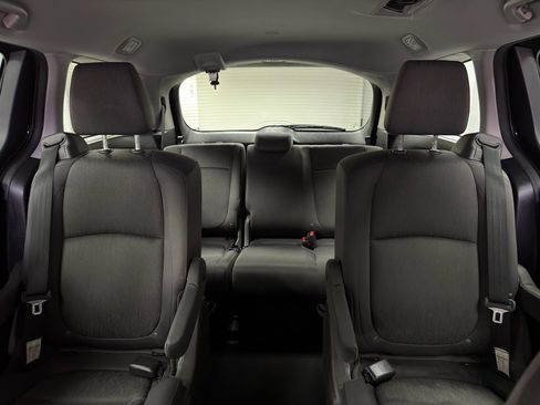 Used 2019 Honda Odyssey EX image 31