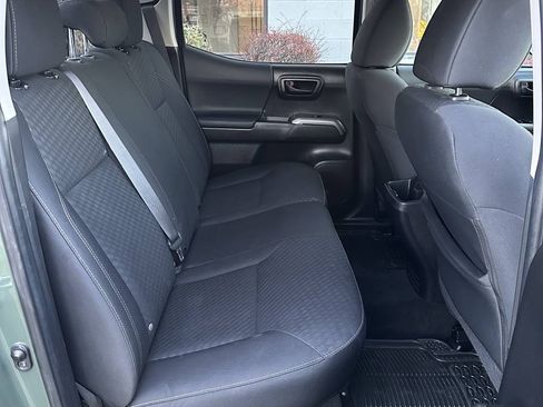 Used 2022 Toyota Tacoma SR5 w/ Trail Edition AWD/4WD image 23