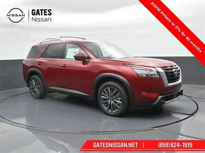 New 2025 Nissan Pathfinder SL w/ SL Premium Package