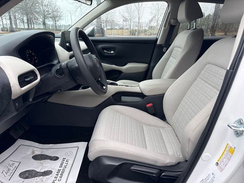 New 2026 Honda HR-V LX image 11